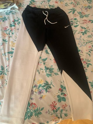 Pantalón Nike bicolor