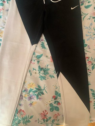 Pantalón Nike bicolor