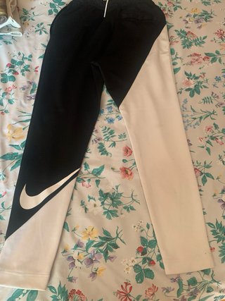 Pantalón Nike bicolor