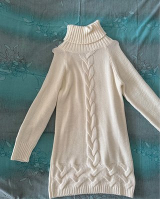 Abito bianco collo alto maglia trecce