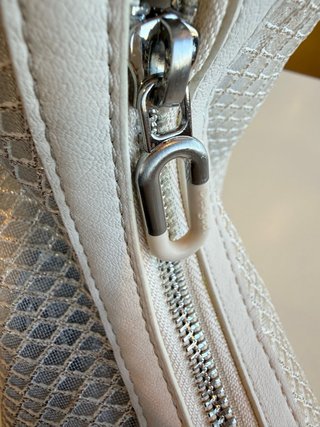 Bolso Desigual Rejilla con Minibolso Corazón