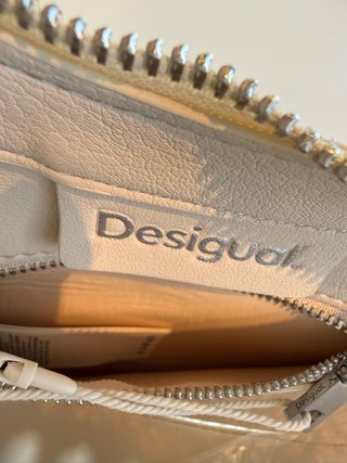 Bolso Desigual Rejilla con Minibolso Corazón