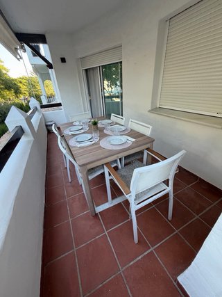 Mesa de terraza/jardín madera Venta en Chipiona