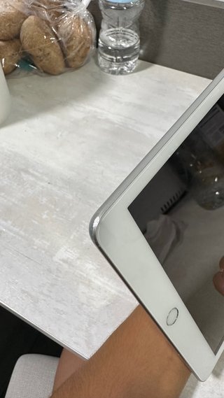 iPad 7ª Gen 32 GB Plata