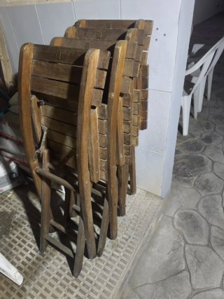 Sillas de madera plegables