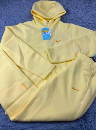 Chándal Nike Amarillo