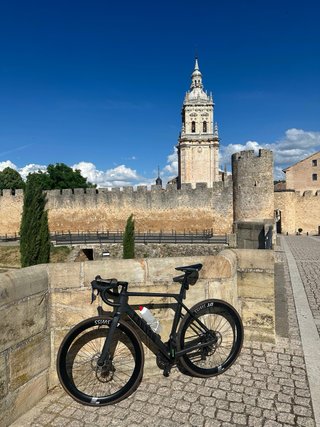 Bicicleta Canyon Endurace CF SLX 8 AXS Aero