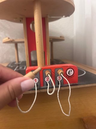 Parking Hape de madera