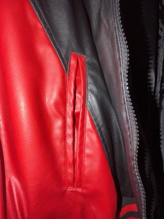 Chaqueta Bomber Cuero Negra y Roja