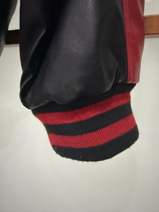 Chaqueta Bomber Cuero Negra y Roja