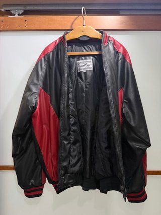 Chaqueta Bomber Cuero Negra y Roja