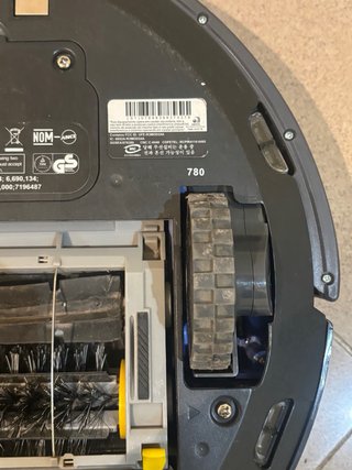 Roomba 780 iRobot