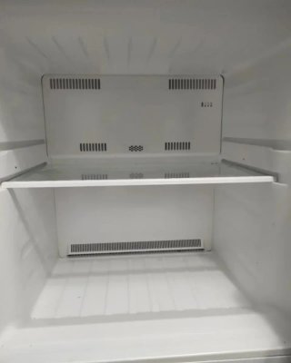 Frigorífico Beko plateado