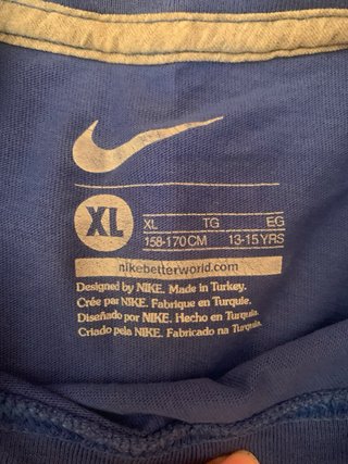 Camiseta Nike Estampada Talla 13-15 Años