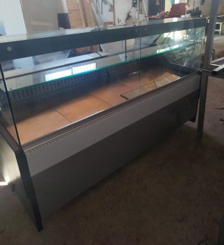 Vitrina charcutera / vitrina pastelera