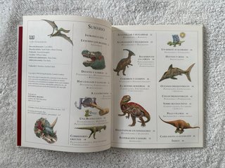 Libro Vintage 1994 El Interior de los Dinosaurios