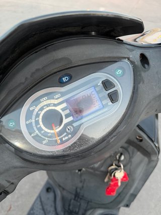 Sym Symphony 125cc Scooter Negra