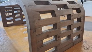 Mesa de centro de madera y cristal