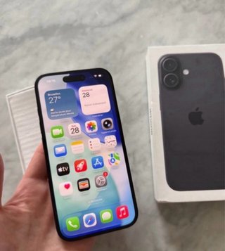 iPhone 16 Negro