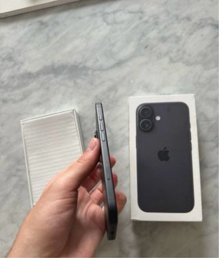 iPhone 16 Negro