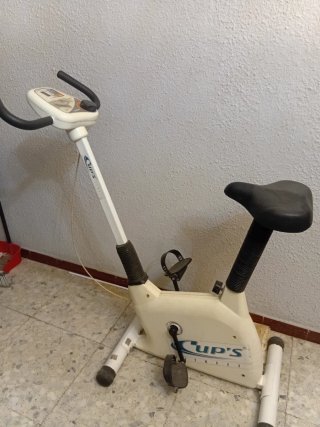 Bicicleta Estática Cups