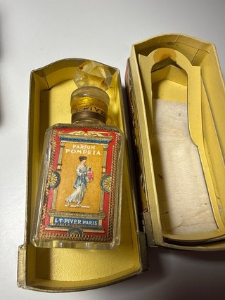 Perfume Pompeia L.T. Piver Paris Caja Vintage