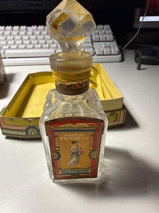 Perfume Pompeia L.T. Piver Paris Caja Vintage