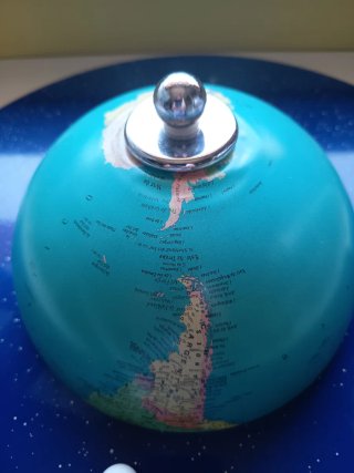 Lámpara infantil espacial