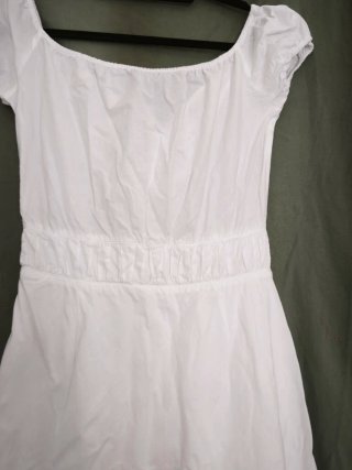 Vestido maxi branco  com folhos