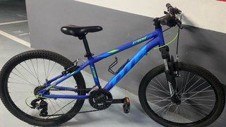 Bicicleta infantil azul