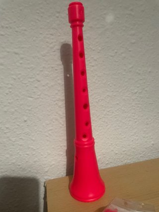 Dolçaina de plástico rosa