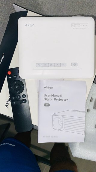 Mini Proyector LED Akiyo Blanco
