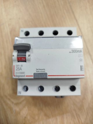 Interruptor Automático Legrand DX³-ID 25A