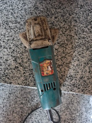 Smerigliatrice angolare elettrica