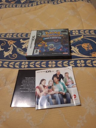 Caja y manuales Pokémon Mundo Misterioso DS