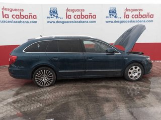 20488437 3t0941699c faro skoda superb ii ranchera