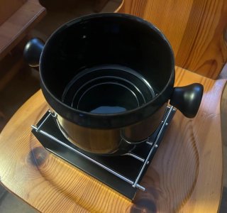 Set fonduta nero in ceramica e metallo