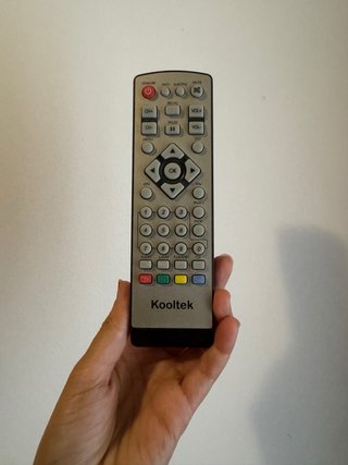 Decodificador TDT Kooltek DVB con mando