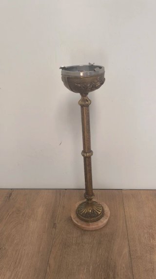CENICERO DE PIE  EN BRONCE EXCLUSIVO ANTIGUO