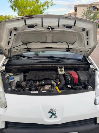 Peugeot Partner 2013