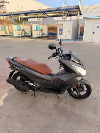 Honda pcx 125