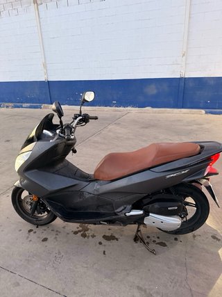 Honda pcx 125