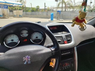 Peugeot 207 2006
