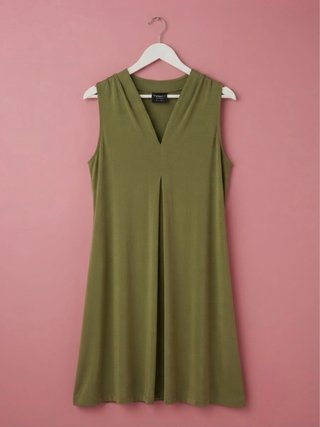 Vestido verde sin mangas