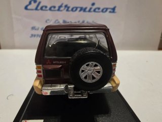 Mitsubishi Pajero 1/43