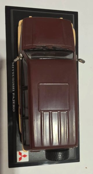 Mitsubishi Pajero 1/43