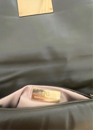 Bolso Purificación García verde y dorado