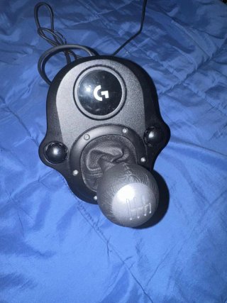Volante Logitech G29 + cambio manual