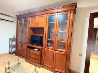 Mueble de salón madera maciza