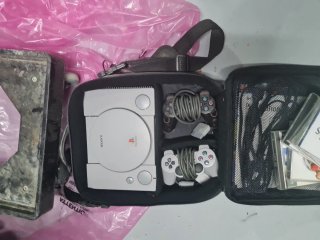 Bolsa y consola PS1 PlayStation